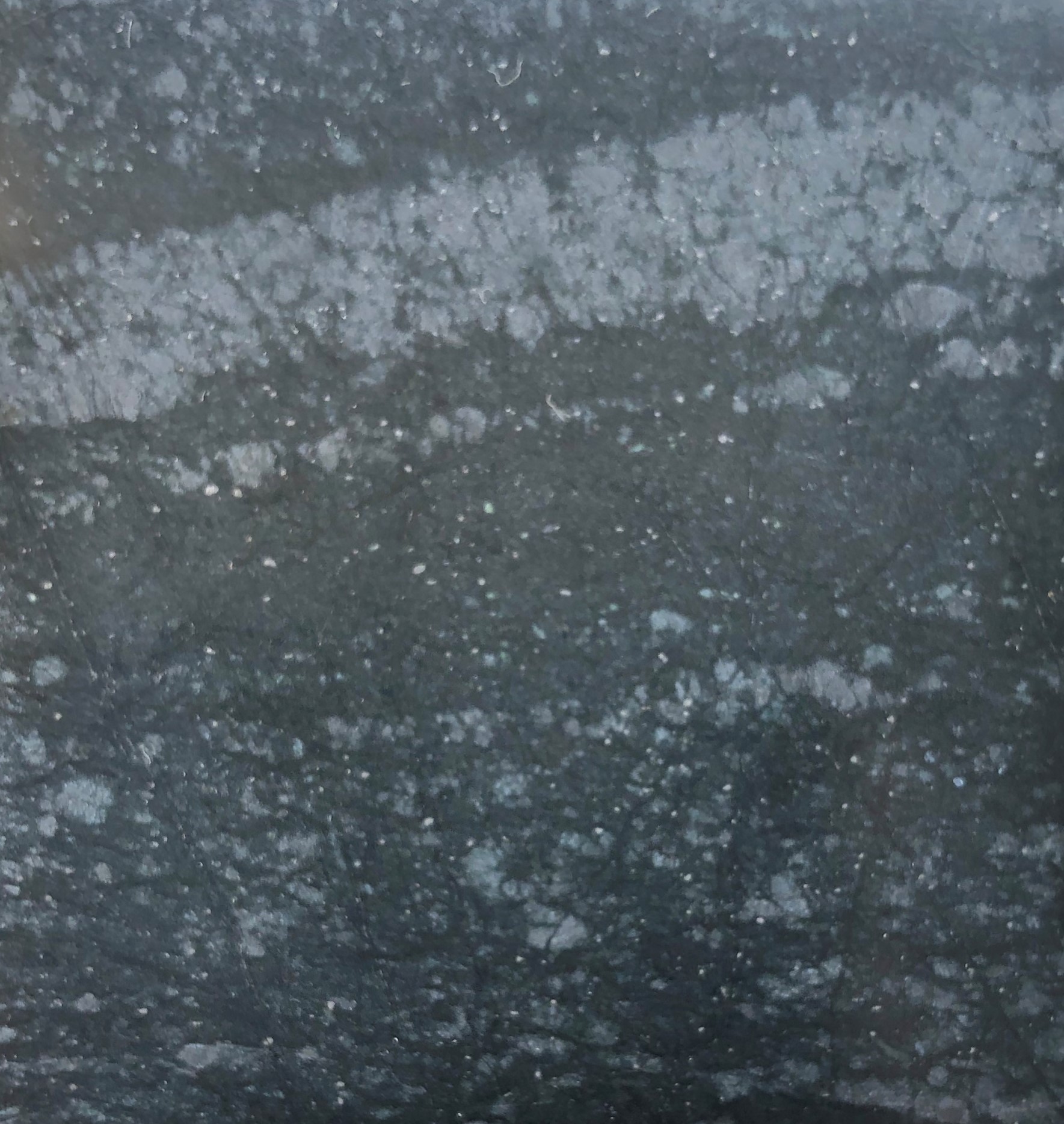 N.0253 Kromitt, Leka